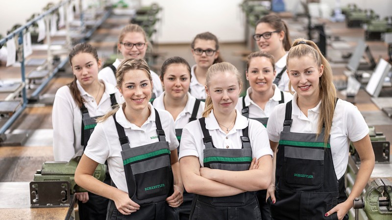 Apprentices at Schaeffler