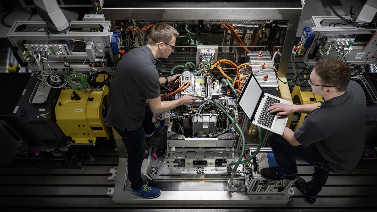 System development for Schaeffler's 4-in-1 e-axis.