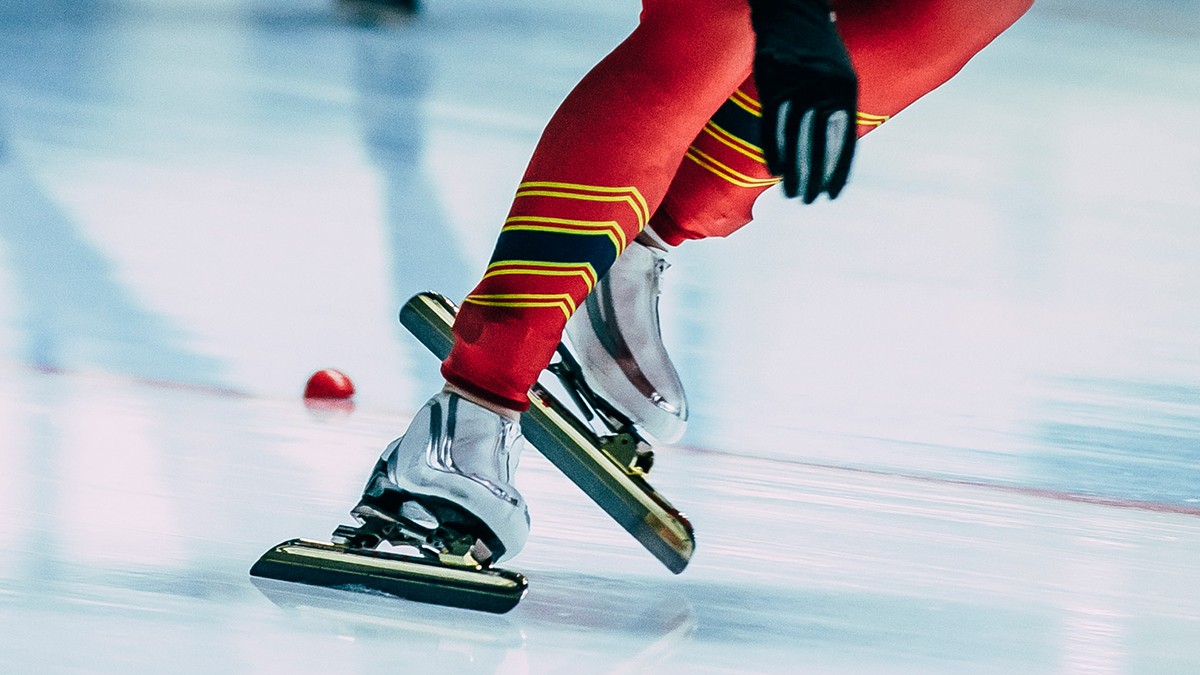 At Maximum Speed on Snow and Ice