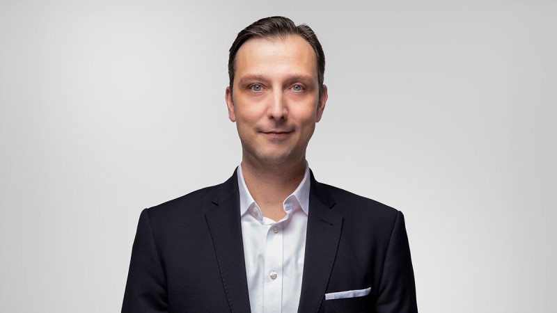 Jens von Seckendorff, Senior Manager Investor Relations 